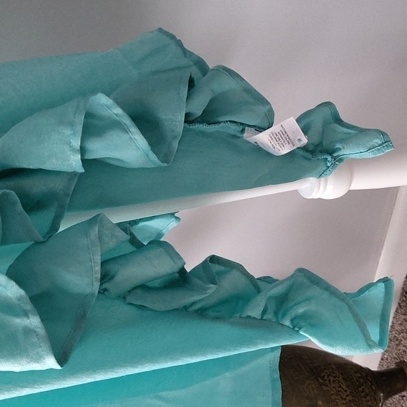 Roaman's STUNNING aqua button down blouse with ruffle sides NWOT - Picture 6 of 11